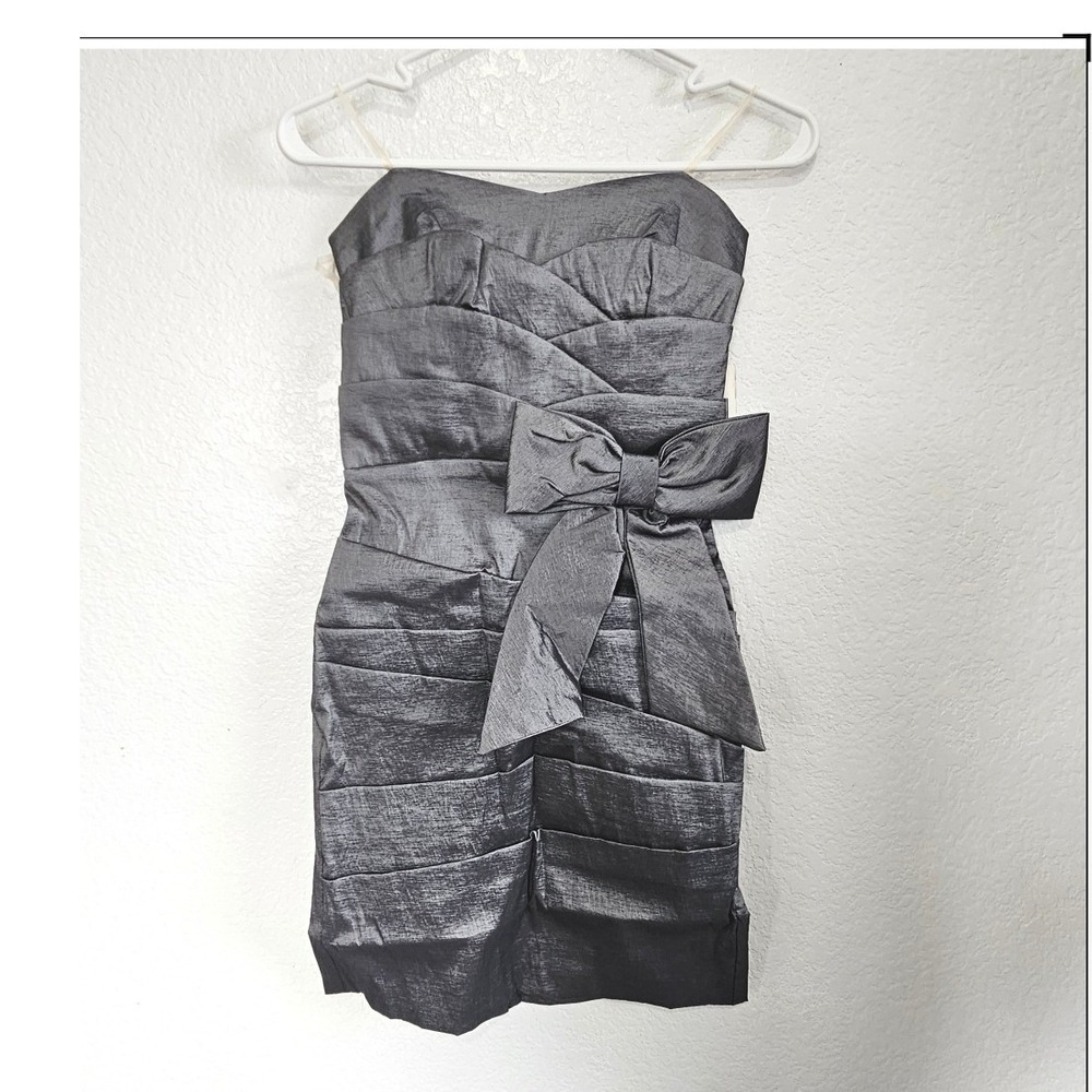 Dillards Gunmetal Strapless‎ Bow Rhinestone Accent Ruched Cocktail Dress Size S